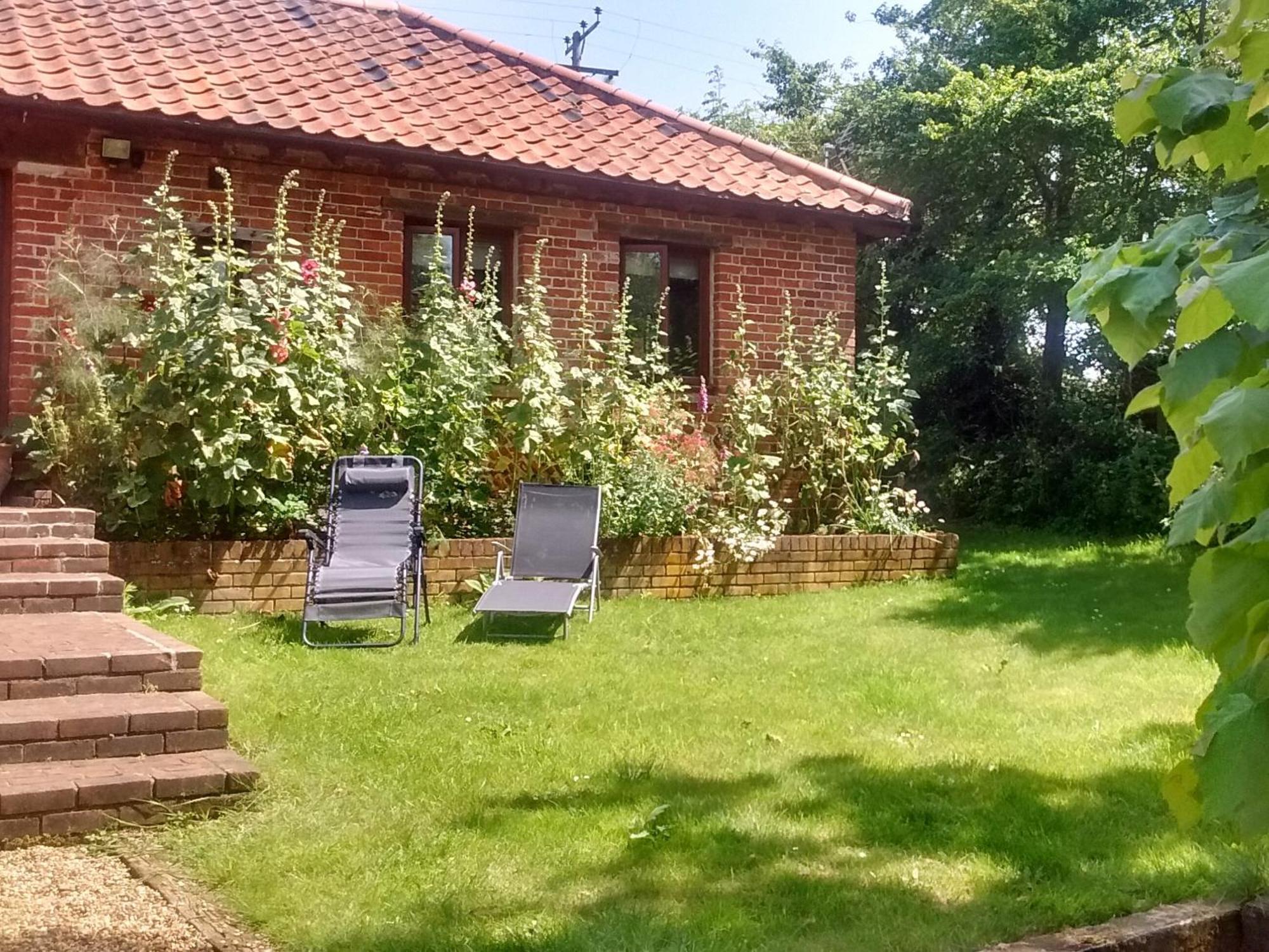 Vila Elm Tree Barn Felmingham Exteriér fotografie